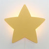 Drewniana lampa ścienna do pokoju dziecięcego | Gwiazda - żółta