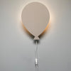 Cargar imagen en el visor de la Galería, Wooden wall lamp children&#39;s room | Balloon - beige