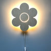 Drewniana lampa ścienna do pokoju dziecięcego | Kwiat