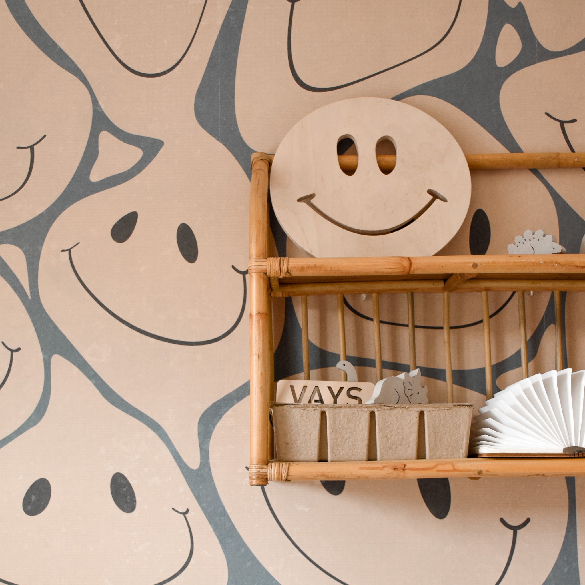 Wooden wall lamp children's room | Smiley - natural