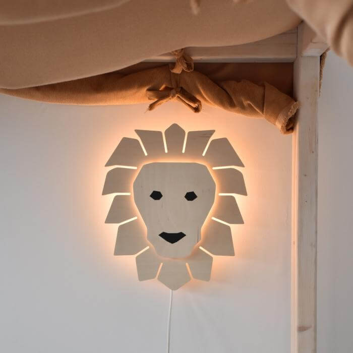 Wooden children’s room wall lamp | Lion - toddie.com