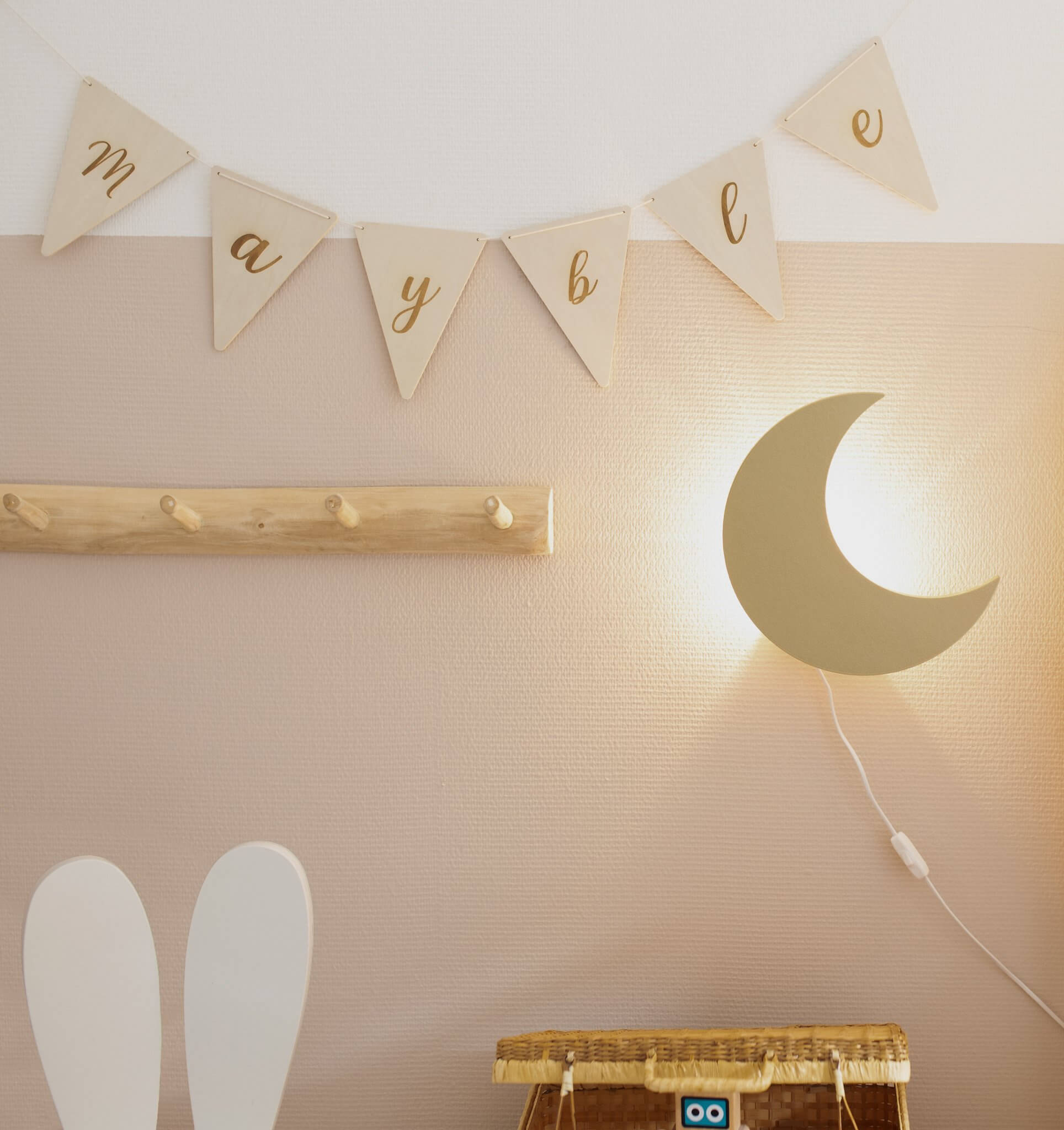 Wooden children’s room wall lamp | Moon - gold - toddie.com