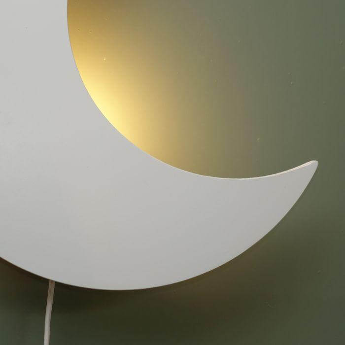 Wooden children’s room wall lamp | Moon - white - toddie.com