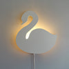 Załaduj obraz do przeglądarki galerii, Wooden children’s room wall lamp | Swan - toddie.com